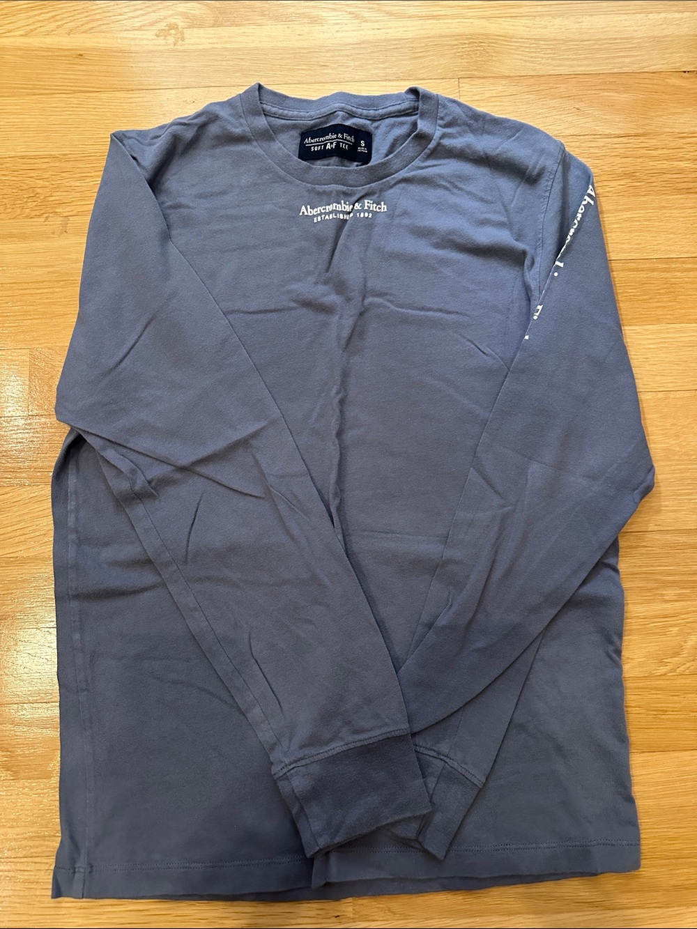 Abercrombie & Fitch Men's Long Sleeve Crew - Slate Gray Blue